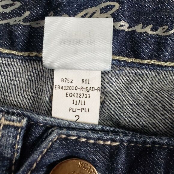Eddie Bauer Womens Jeans Size 2 Trouser Curvy Fit Stretch Blue Denim Flap Pocket - Picture 10 of 11